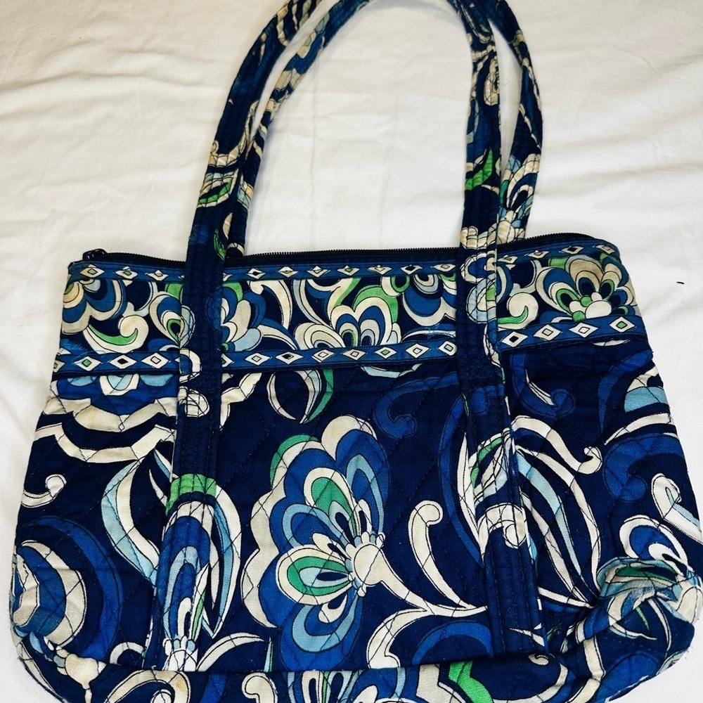 Vera Bradley Blue Paisley Quilted Tote Shoulder Bag Travel Purse Zip Floral